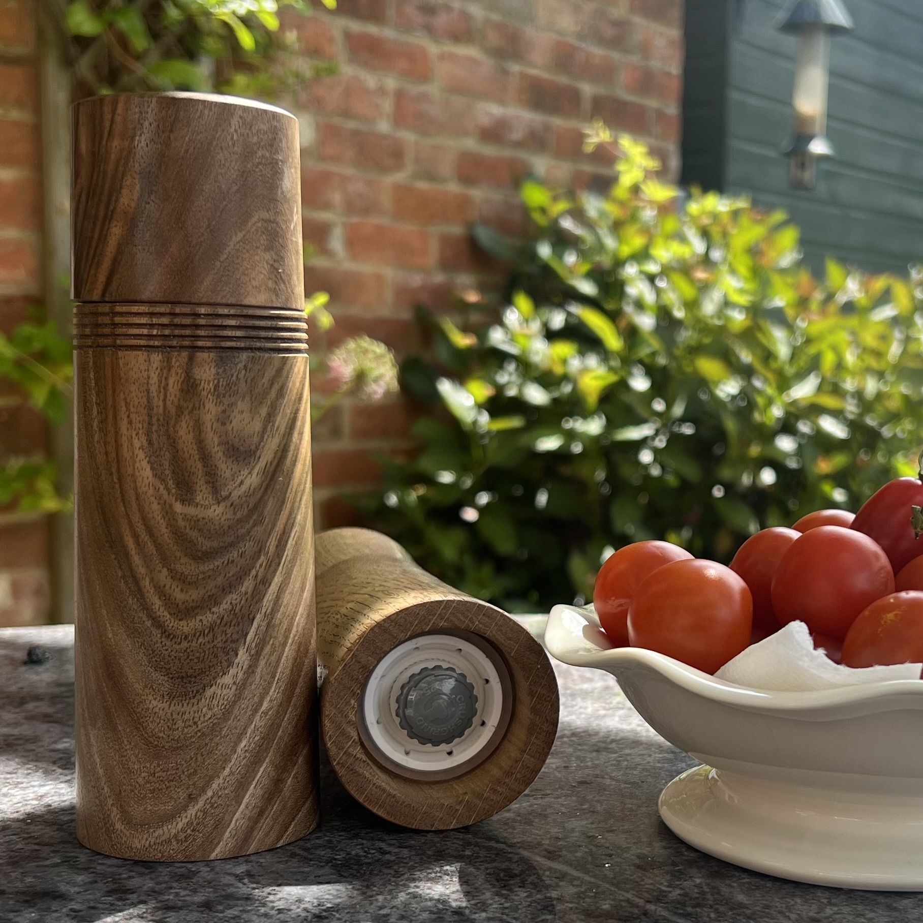 Salt & Pepper Mills Salt & Pepper Mills